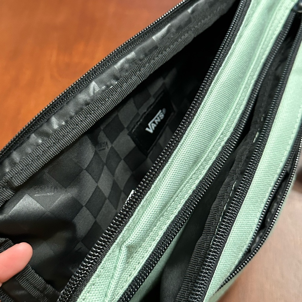 Vans Olive Green Convertible Crossbody Bag - Picture 6 of 7